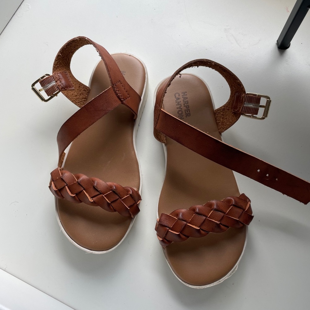 Kids sandals sz 12